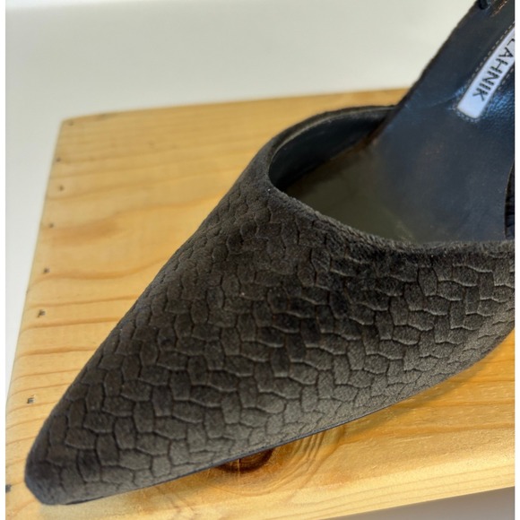 Manolo Blahnik Dark‎ Gray Velvet Textured Slingback Pumps Heels Italy Sz 39.5